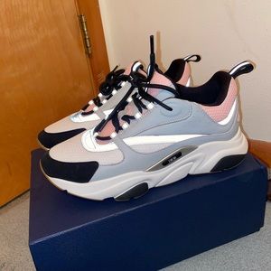 Dior b22 grey and Pink sneaker
